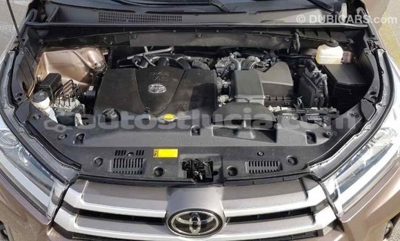Buy Import Toyota Highlander Brown Car in Import - Dubai in Anse-la-Raye Buy Import Toyota Highlander Brown Car in Import - Dubai in Anse-la-Raye