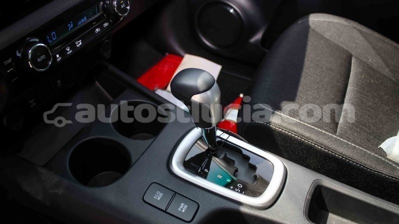 Big with watermark toyota hilux anse la raye import dubai 2012