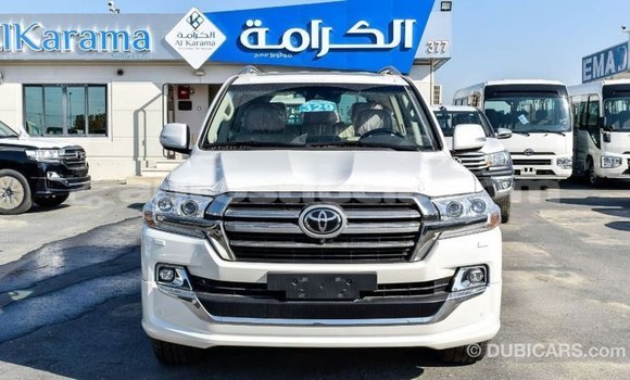 Buy Import Toyota Land Cruiser White Car in Import - Dubai in Anse-la-Raye Buy Import Toyota Land Cruiser White Car in Import - Dubai in Anse-la-Raye