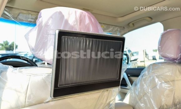 Buy Import Toyota Land Cruiser White Car in Import - Dubai in Anse-la-Raye Buy Import Toyota Land Cruiser White Car in Import - Dubai in Anse-la-Raye