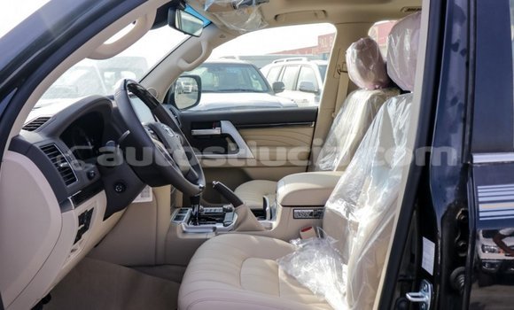 Buy Import Toyota Land Cruiser Black Car in Import - Dubai in Anse-la-Raye Buy Import Toyota Land Cruiser Black Car in Import - Dubai in Anse-la-Raye