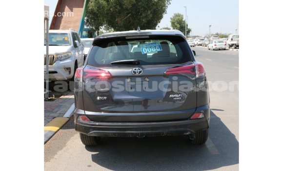 Buy Import Toyota HiAce Other Truck in Import - Dubai in Anse-la-Raye Buy Import Toyota HiAce Other Truck in Import - Dubai in Anse-la-Raye