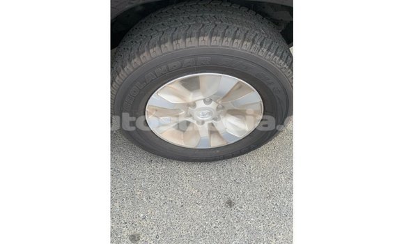 Buy Import Toyota Hilux Black Car in Import - Dubai in Anse-la-Raye Buy Import Toyota Hilux Black Car in Import - Dubai in Anse-la-Raye