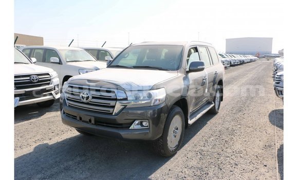 Buy Import Toyota Land Cruiser Black Car in Import - Dubai in Anse-la-Raye Buy Import Toyota Land Cruiser Black Car in Import - Dubai in Anse-la-Raye