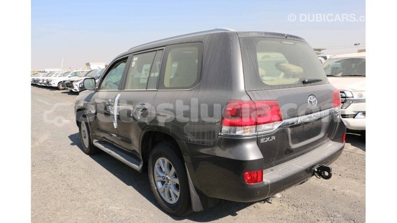 Big with watermark toyota land cruiser anse la raye import dubai 2024