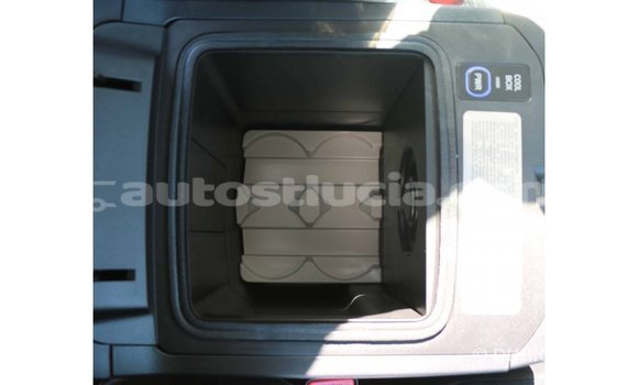 Buy Import Toyota Prado White Car in Import - Dubai in Anse-la-Raye Buy Import Toyota Prado White Car in Import - Dubai in Anse-la-Raye