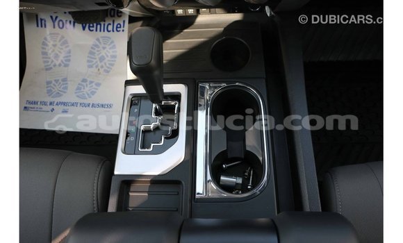 Acheter Import Voiture Toyota Tundra Blanc à Import - Dubai, Anse-la-Raye Acheter Import Voiture Toyota Tundra Blanc à Import - Dubai, Anse-la-Raye