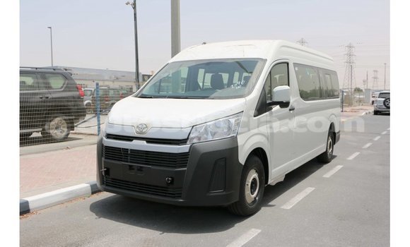 Buy Import Toyota Hiace White Car in Import - Dubai in Anse-la-Raye Buy Import Toyota Hiace White Car in Import - Dubai in Anse-la-Raye