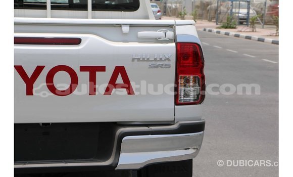 Buy Import Toyota Hilux White Car in Import - Dubai in Anse-la-Raye Buy Import Toyota Hilux White Car in Import - Dubai in Anse-la-Raye