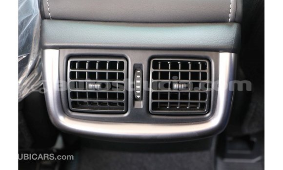 Buy Import Toyota Hilux White Car in Import - Dubai in Anse-la-Raye Buy Import Toyota Hilux White Car in Import - Dubai in Anse-la-Raye