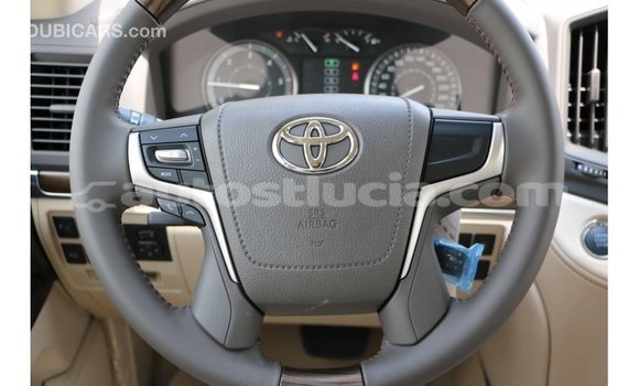 Buy Import Toyota Land Cruiser White Car in Import - Dubai in Anse-la-Raye Buy Import Toyota Land Cruiser White Car in Import - Dubai in Anse-la-Raye