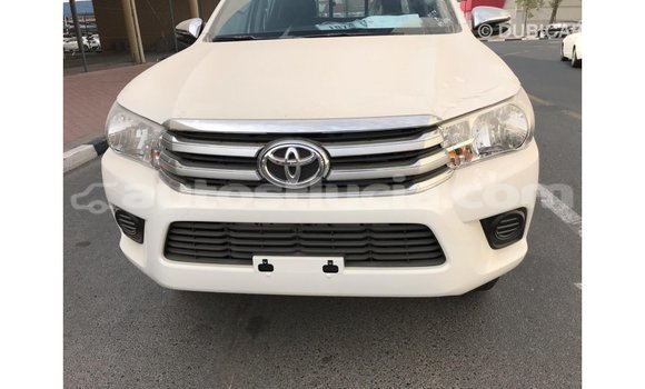 Buy Import Toyota Hilux White Car in Import - Dubai in Anse-la-Raye Buy Import Toyota Hilux White Car in Import - Dubai in Anse-la-Raye