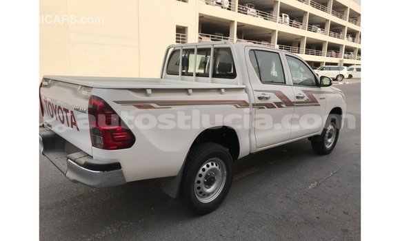 Buy Import Toyota Hilux White Car in Import - Dubai in Anse-la-Raye Buy Import Toyota Hilux White Car in Import - Dubai in Anse-la-Raye