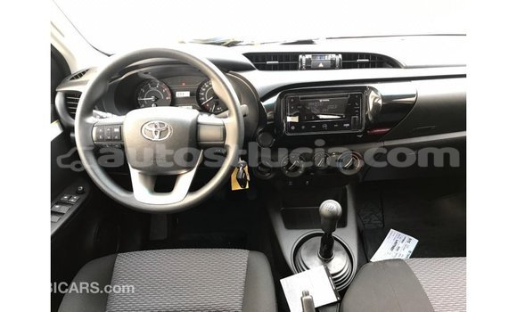 Buy Import Toyota Hilux White Car in Import - Dubai in Anse-la-Raye Buy Import Toyota Hilux White Car in Import - Dubai in Anse-la-Raye