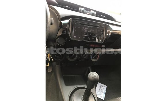 Buy Import Toyota Hilux White Car in Import - Dubai in Anse-la-Raye Buy Import Toyota Hilux White Car in Import - Dubai in Anse-la-Raye