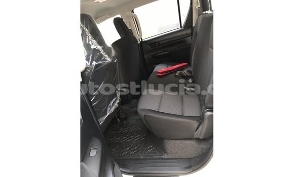 Buy Import Toyota Hilux White Car in Import - Dubai in Anse-la-Raye Buy Import Toyota Hilux White Car in Import - Dubai in Anse-la-Raye