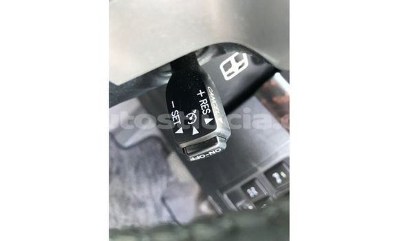 Acheter Import Voiture Toyota Land Cruiser Noir à Import - Dubai, Anse-la-Raye Acheter Import Voiture Toyota Land Cruiser Noir à Import - Dubai, Anse-la-Raye