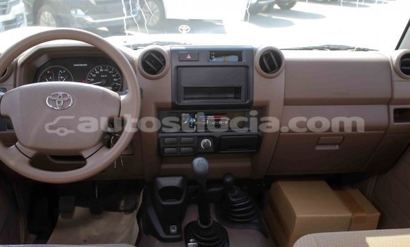 Buy Import Toyota Land Cruiser Beige Car in Import - Dubai in Anse-la-Raye Buy Import Toyota Land Cruiser Beige Car in Import - Dubai in Anse-la-Raye