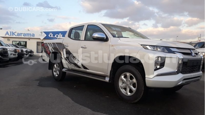 Big with watermark mitsubishi l200 anse la raye import dubai 2042