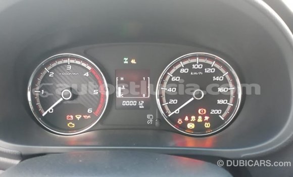 Acheter Import Voiture Mitsubishi L200 Blanc à Import - Dubai, Anse-la-Raye Acheter Import Voiture Mitsubishi L200 Blanc à Import - Dubai, Anse-la-Raye