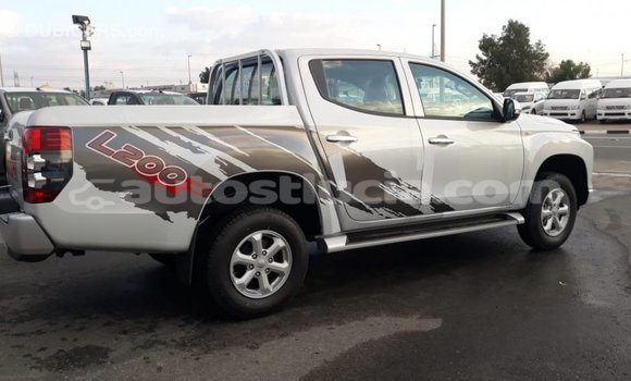 Buy Import Mitsubishi L200 White Car in Import - Dubai in Anse-la-Raye Buy Import Mitsubishi L200 White Car in Import - Dubai in Anse-la-Raye