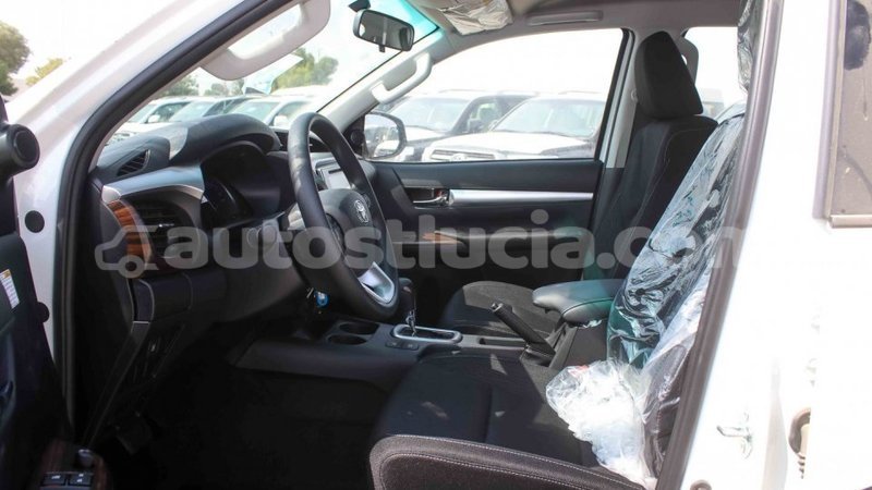 Big with watermark toyota hilux anse la raye import dubai 2045