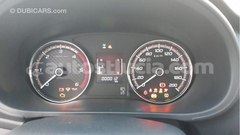 Big with watermark mitsubishi l200 anse la raye import dubai 2047