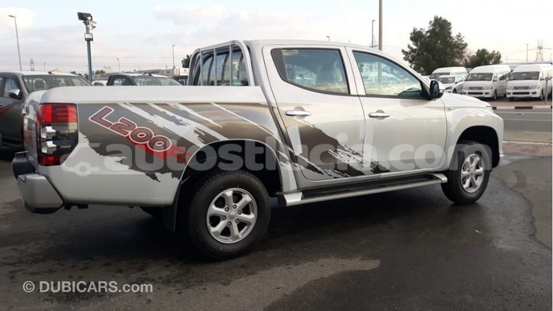Big with watermark mitsubishi l200 anse la raye import dubai 2047