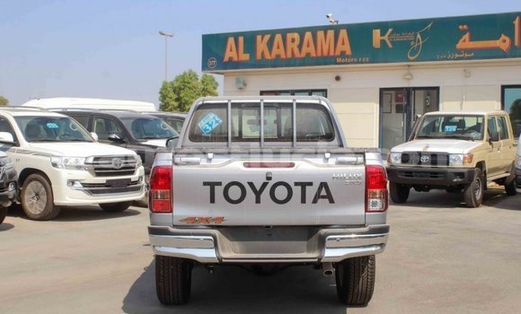 Buy Import Toyota Hilux Other Car in Import - Dubai in Anse-la-Raye Buy Import Toyota Hilux Other Car in Import - Dubai in Anse-la-Raye