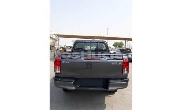 Buy Import Toyota Hilux Black Car in Import - Dubai in Anse-la-Raye Buy Import Toyota Hilux Black Car in Import - Dubai in Anse-la-Raye