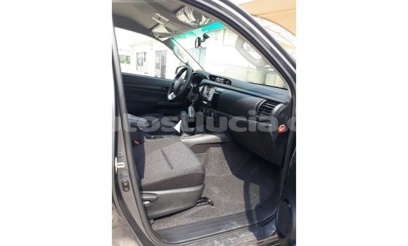 Buy Import Toyota Hilux Black Car in Import - Dubai in Anse-la-Raye Buy Import Toyota Hilux Black Car in Import - Dubai in Anse-la-Raye
