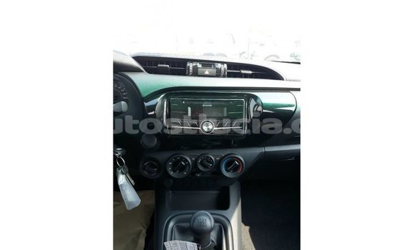 Buy Import Toyota Hilux Black Car in Import - Dubai in Anse-la-Raye Buy Import Toyota Hilux Black Car in Import - Dubai in Anse-la-Raye