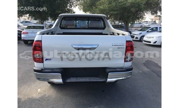 Buy Import Toyota Hilux White Car in Import - Dubai in Anse-la-Raye Buy Import Toyota Hilux White Car in Import - Dubai in Anse-la-Raye