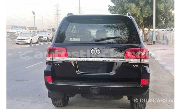 Buy Import Toyota Land Cruiser Black Car in Import - Dubai in Anse-la-Raye Buy Import Toyota Land Cruiser Black Car in Import - Dubai in Anse-la-Raye