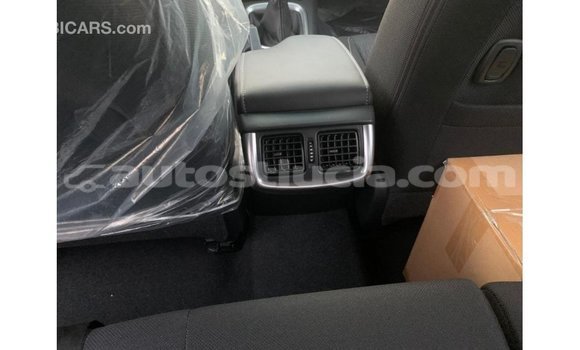 Buy Import Toyota Hilux Black Car in Import - Dubai in Anse-la-Raye Buy Import Toyota Hilux Black Car in Import - Dubai in Anse-la-Raye