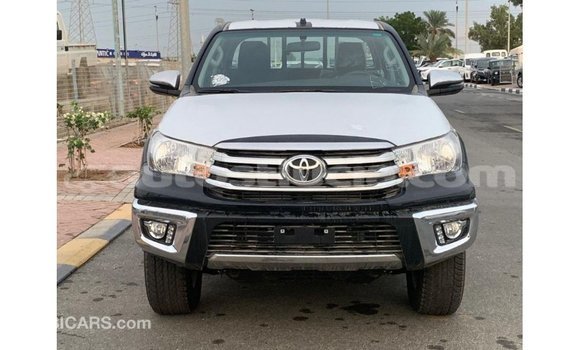 Buy Import Toyota Hilux Black Car in Import - Dubai in Anse-la-Raye Buy Import Toyota Hilux Black Car in Import - Dubai in Anse-la-Raye