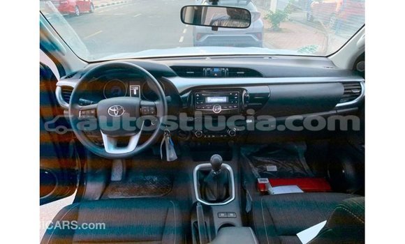 Buy Import Toyota Hilux Black Car in Import - Dubai in Anse-la-Raye Buy Import Toyota Hilux Black Car in Import - Dubai in Anse-la-Raye