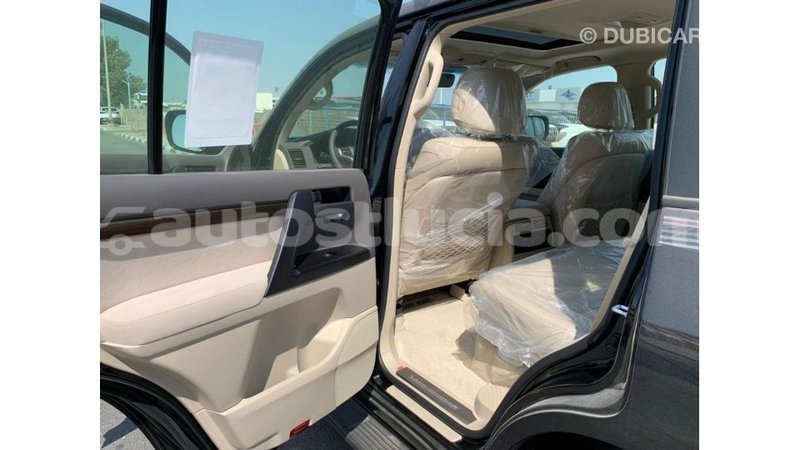 Big with watermark toyota land cruiser anse la raye import dubai 2090