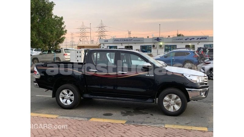 Big with watermark toyota hilux anse la raye import dubai 2091