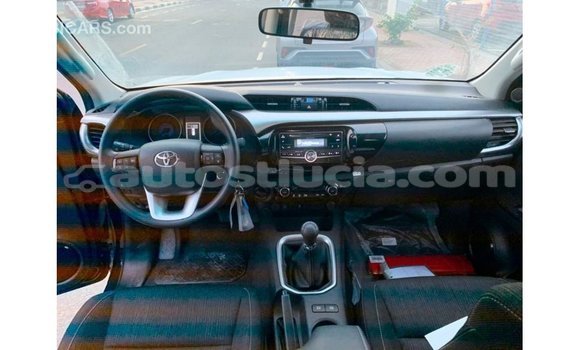 Buy Import Toyota Hilux Black Car in Import - Dubai in Anse-la-Raye Buy Import Toyota Hilux Black Car in Import - Dubai in Anse-la-Raye