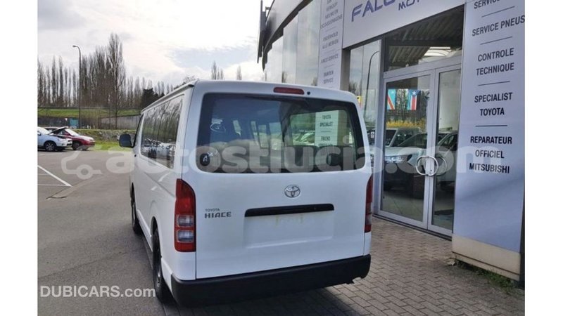 Big with watermark toyota hiace anse la raye import dubai 2094