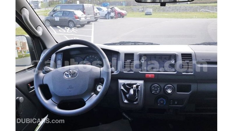 Big with watermark toyota hiace anse la raye import dubai 2094