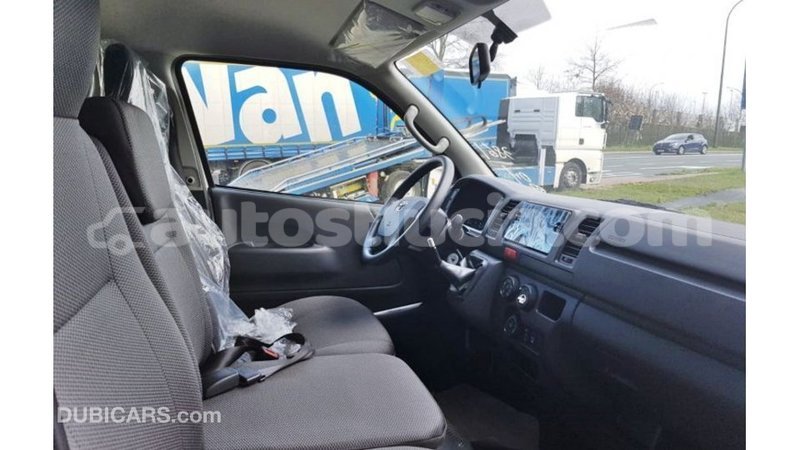 Big with watermark toyota hiace anse la raye import dubai 2094