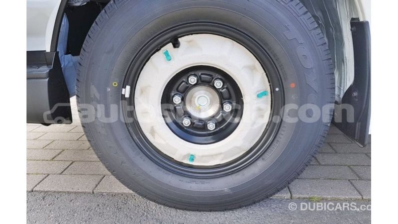 Big with watermark toyota hiace anse la raye import dubai 2094