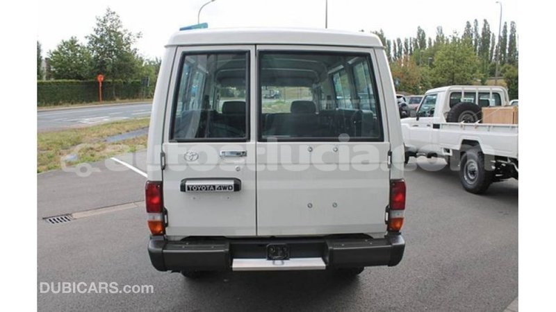 Big with watermark toyota land cruiser anse la raye import dubai 2097