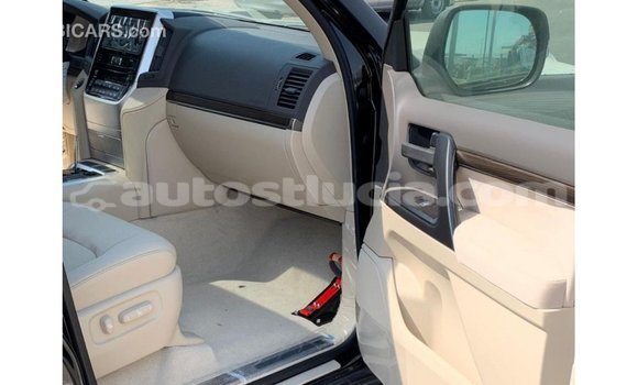 Buy Import Toyota Land Cruiser Black Car in Import - Dubai in Anse-la-Raye Buy Import Toyota Land Cruiser Black Car in Import - Dubai in Anse-la-Raye