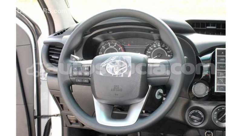 Big with watermark toyota hilux anse la raye import dubai 2101