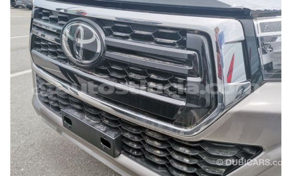 Acheter Import Voiture Toyota Hilux Autre à Import - Dubai, Anse-la-Raye Acheter Import Voiture Toyota Hilux Autre à Import - Dubai, Anse-la-Raye