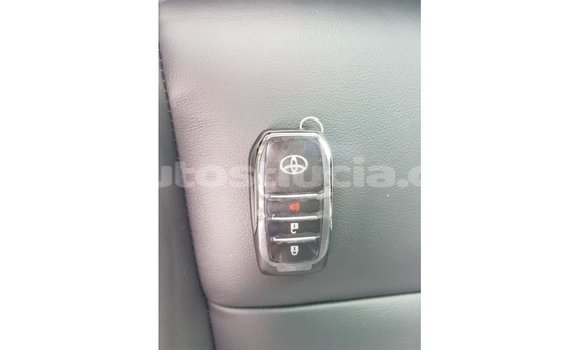 Acheter Import Voiture Toyota Hilux Autre à Import - Dubai, Anse-la-Raye Acheter Import Voiture Toyota Hilux Autre à Import - Dubai, Anse-la-Raye