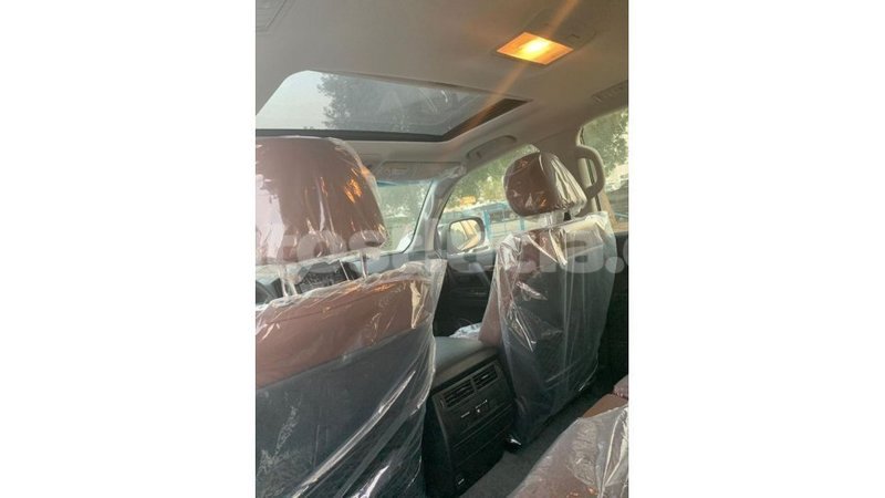 Big with watermark toyota land cruiser anse la raye import dubai 2111